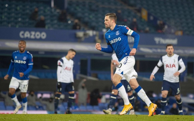 升他们的防 升他们的防